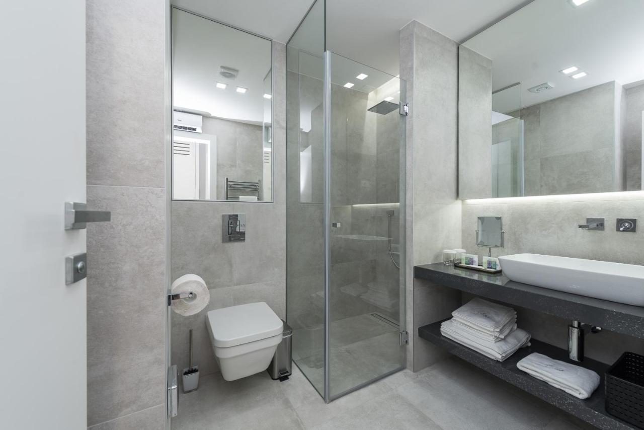 Artis Apartment *